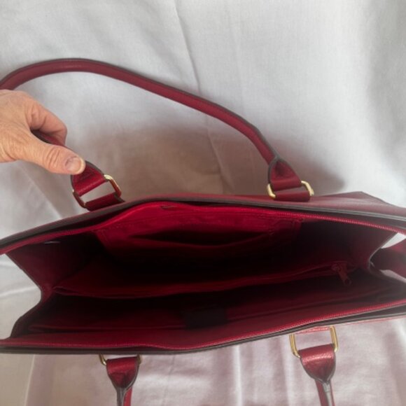 Liz Clairborne  red leather computer bag - Picture 2 of 2